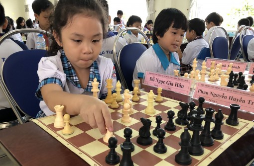 Khai mạc Hội khỏe Phù Đổng quận Bình Thủy