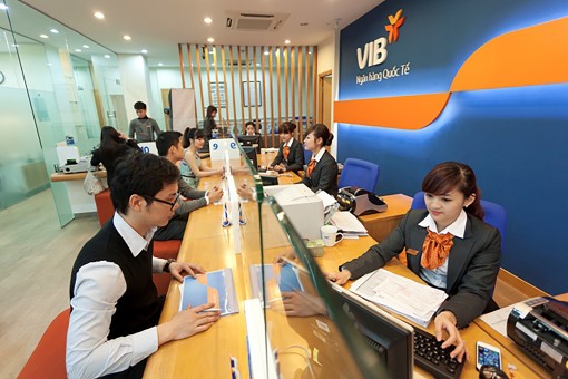 Trách nhiệm từ cả hai phía

ngân hàng và khách hàng