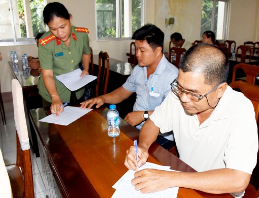 Phối hợp tuyên truyền thực hiện Năm an toàn giao thông 2018