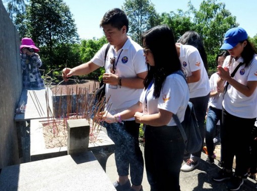 Tưởng niệm 50 năm

vụ thảm sát Sơn Mỹ