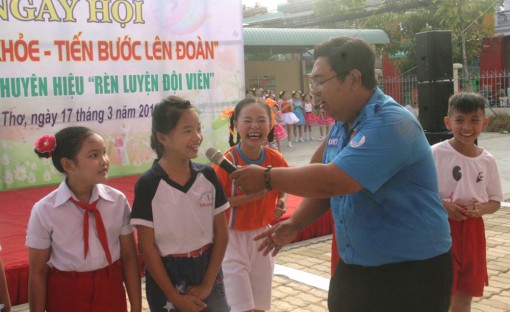 Tưng bừng ngày hội “Thiếu nhi khỏe - Tiến bước lên Đoàn”