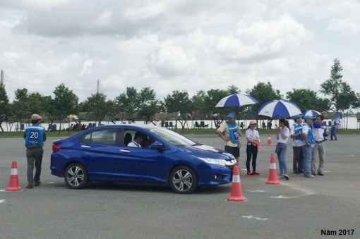 Honda Ôtô Cần Thơ tổ chức chương trình “Trải nghiệm lái xe an toàn” tại TP Cần Thơ