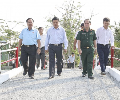 Vẫn còn nhiều khó khăn

trong xây dựng nông thôn mới