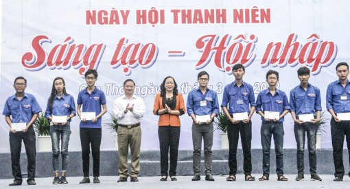 Sôi nổi ngày hội “Thanh niên sáng tạo và hội nhập”