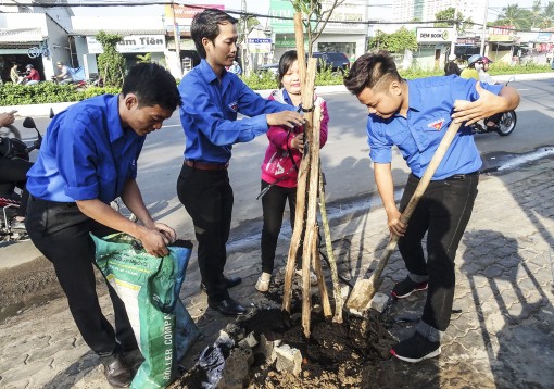 Tuổi trẻ góp sức xây dựng quận trung tâm Ninh Kiều ngày càng văn minh, hiện đại