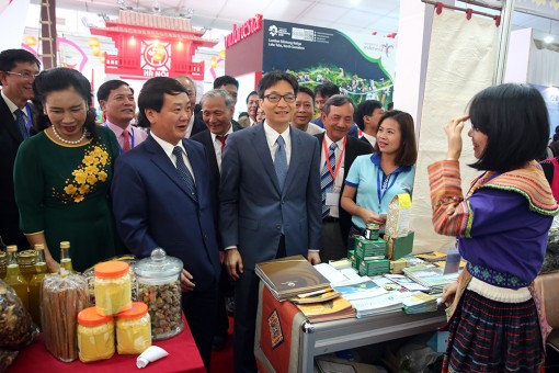 Du lịch là "cầu nối" các dân tộc, quốc gia