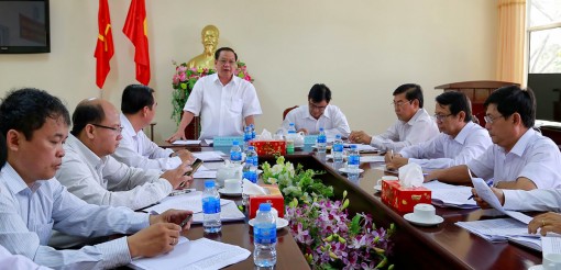 Cần tập trung kiện toàn, nâng chất đội ngũ cán bộ công chức