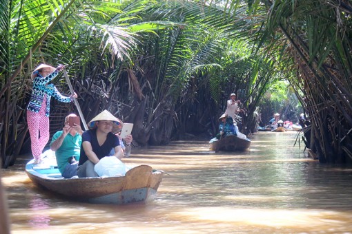 Xuồng chèo - nét đẹp quê hương