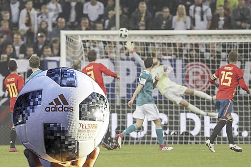 Quả bóng World Cup 2018 bị phản đối