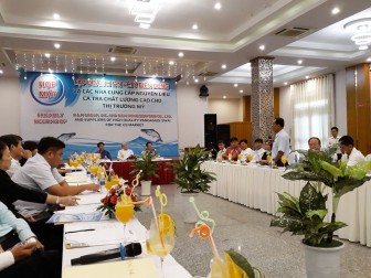 Công ty TNHH Thủy sản Biển Đông ký hợp đồng bao tiêu cá tra nguyên liệu với giá thấp nhất 24.000 đồng/kg