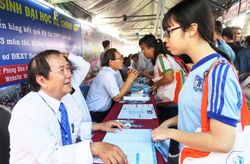 Tạo công bằng trong tuyển sinh đại học