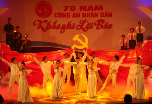 Khai mạc Liên hoan Nghệ thuật quần chúng Công an nhân dân khu vực IV tại Cần Thơ