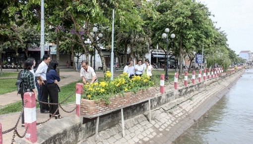 Xây dựng môi trường sống tốt hơn

cho người dân