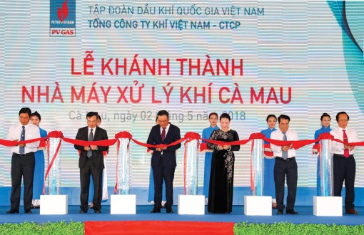 Chủ tịch Quốc hội Nguyễn Thị Kim Ngân dự Lễ khánh thành Nhà máy xử lý Khí Cà Mau