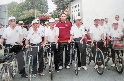 Sống vui, khỏe, có ích