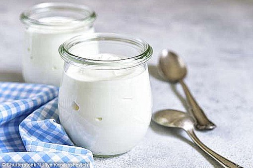 Dùng sữa chua trước bữa ăn giúp chống viêm