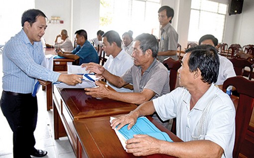 Tuyên truyền pháp luật về giao thông trong hội viên nông dân cơ sở
