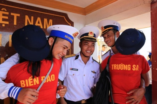 Giọt nước mắt trên đất mẹ