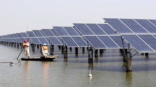 Ấn, Trung chạy đua phát triển quang năng