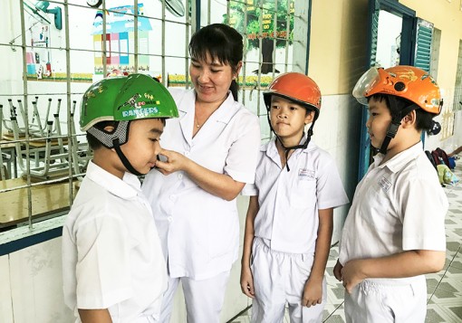 Nâng cao ý thức chấp hành Luật Giao thông trong giới trẻ