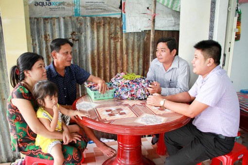 Tạo niềm tin trong nhân dân