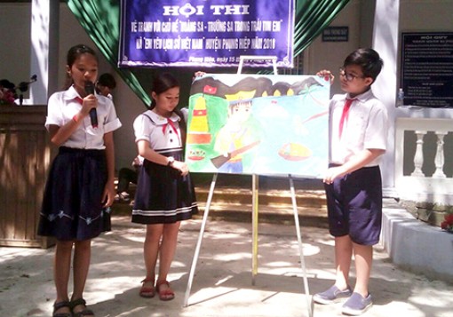 Thiêng liêng tình yêu biển đảo