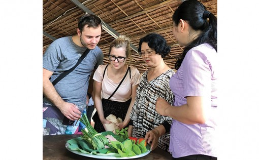 Hàng Việt - 

Thương mại tự tin