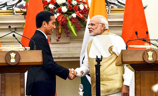 Ấn Độ - Indonesia  

bắt tay đối phó Trung Quốc