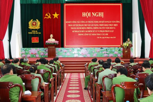 Triệt xoá, xử lý 17 nhóm tội phạm cho vay nặng lãi