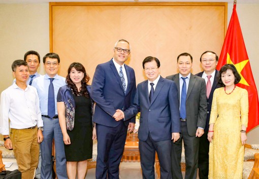 Khuyến khích thí điểm công nghệ xử lý rác thân thiện môi trường