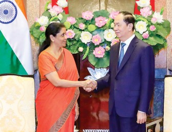 Chủ tịch nước Trần Đại Quang tiếp Bộ trưởng Bộ Quốc phòng Ấn Độ Nirmala Sitharaman