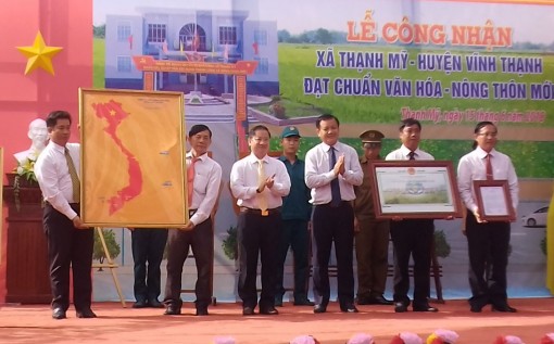 Ra mắt xã đạt chuẩn văn hóa - nông thôn mới Thạnh Mỹ