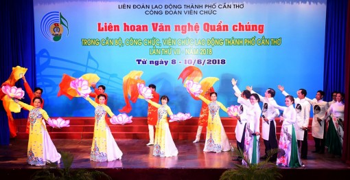 Sân chơi nghệ thuật của những người không chuyên