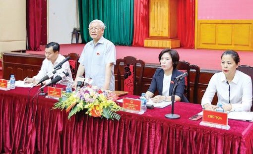 Tổng Bí thư mong cử tri hết sức tỉnh táo, bình tĩnh, không để mắc mưu