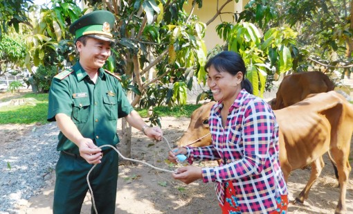 គិត​គូរ​ដល់​គ្រួ​សារ​ក្រី​ក្រ