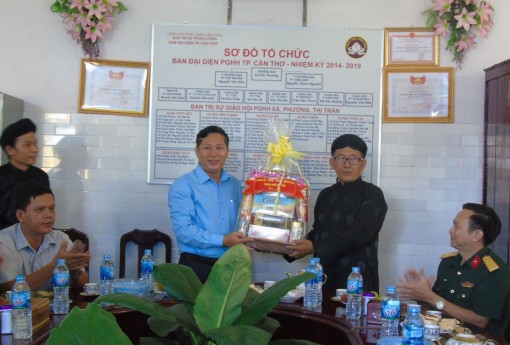 Chúc mừng chức việc và tín đồ Phật giáo Hòa Hảo nhân kỷ niệm 79 năm Ngày Khai đạo