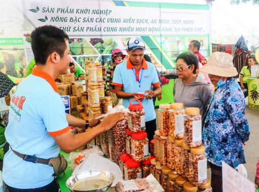 Để hàng Việt chinh phục người tiêu dùng Việt
