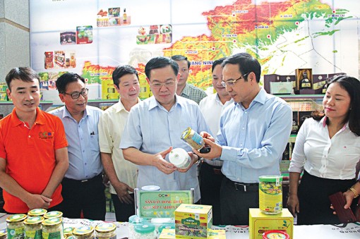 Gắn sao đánh giá chất lượng sản phẩm phải là gắn sao trong lòng dân