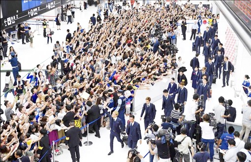 Bài học từ bóng đá Anh