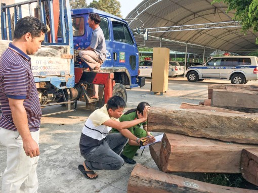 Gỡ "vướng" để kiểm soát chặt thị trường