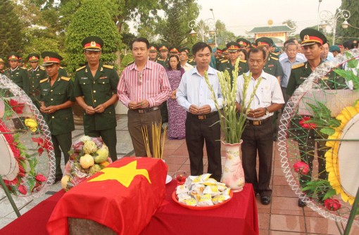 Quân khu 9 tìm kiếm, quy tập 326 hài cốt liệt sĩ