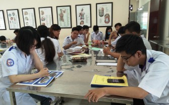 Trường Đại học Y Dược Cần Thơ: 
Điểm nhận hồ sơ đại học hệ liên thông: 14 điểm Trường Đại học Y Dược Cần Thơ: 
Điểm nhận hồ sơ đại học hệ liên thông: 14 điểm