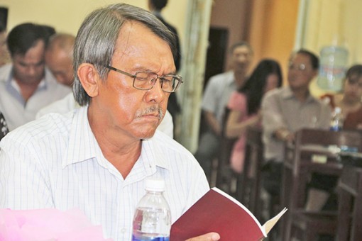 Văn chương góp nhặt

từ những nỗi buồn