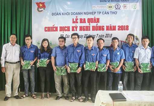 [Ảnh] Xung kích, tình nguyện