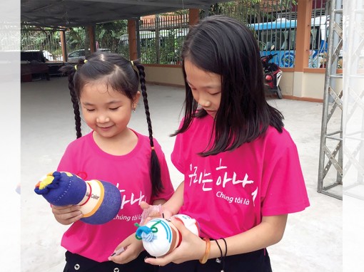 Dạy trẻ biết yêu thương