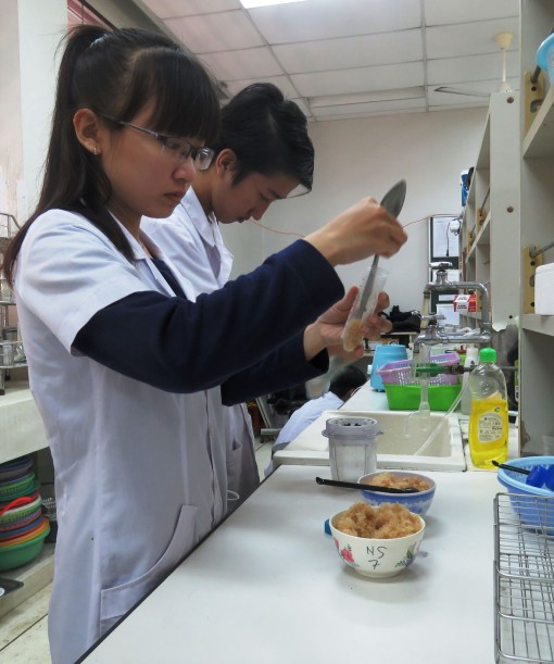 Ngành Sư phạm Ngữ văn có điểm chuẩn trúng tuyển cao nhất