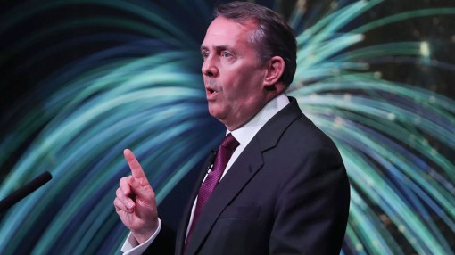 Anh chỉ trích chính sách “không khoan nhượng” của EU