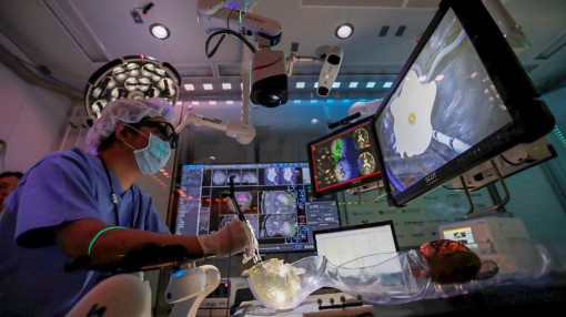 Thiếu bác sĩ, Nhật Bản mở 10 “bệnh viện AI”