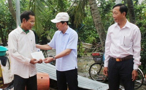 Hỗ trợ 23 hộ gia đình khắc phục thiên tai