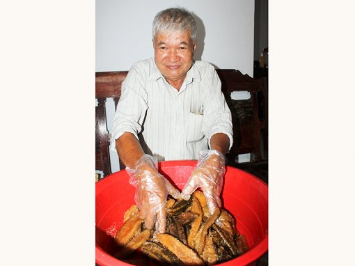 Người “giữ hồn” nghề làm mắm trên cồn Khương